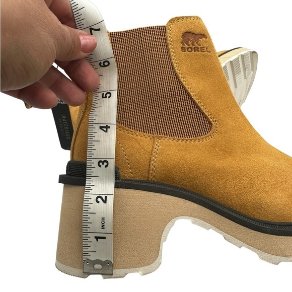 New Sorel Women's Hi-Line Heel Chelsea Boot - Picture 5 of 7